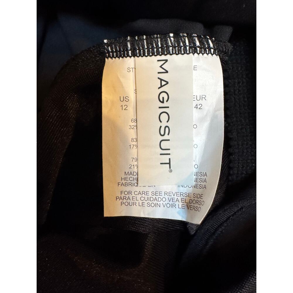 Magicsuit 6006073 Colorblock Goddess One Piece Swimsuit Sz 12 Navy Mrsp $170 - Picture 5 of 6